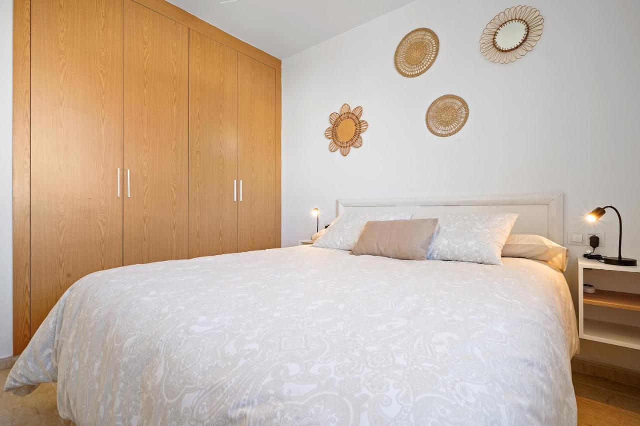 Hauzify I Apartament Mediterrani Miami Playa Bagian luar foto